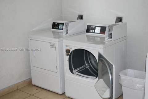616 NW 26th Ave 210, Miami FL - photo 19 of 22