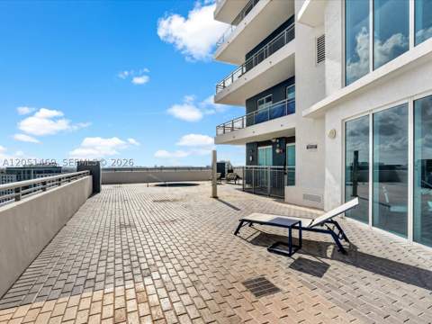 60 SW 13th St 4205, Miami FL - photo 24 of 39