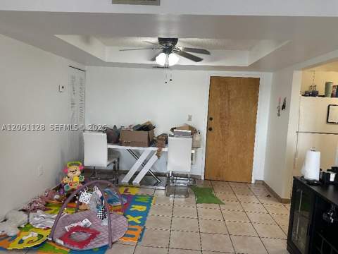 1820 W 53rd St 518, Hialeah FL - photo 10 of 17