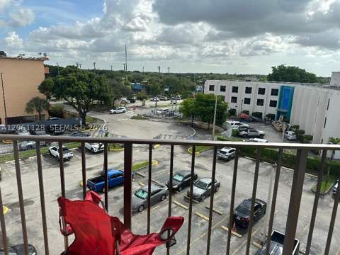1820 W 53rd St 518, Hialeah FL - photo 17 of 17