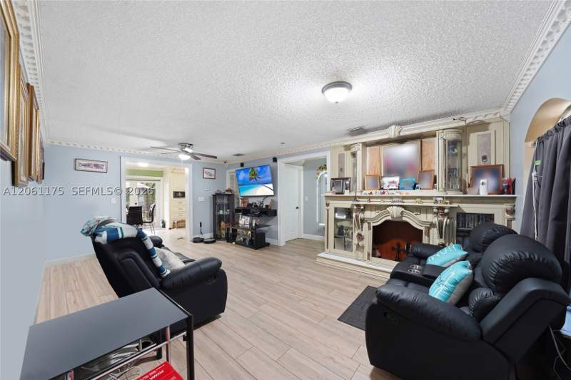 4 bedroom SingleFamilyResidence at 20504 NW 19th Ave, LAKE LUCERNE SEC 7, Miami Gardens — photo 2