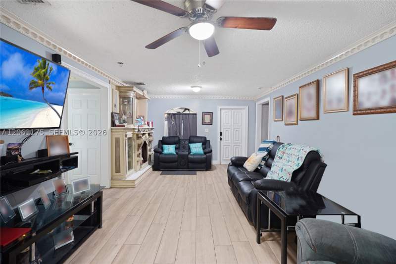 4 bedroom SingleFamilyResidence at 20504 NW 19th Ave, LAKE LUCERNE SEC 7, Miami Gardens — photo 4