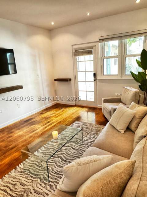 736 13th St 104, Miami Beach FL - photo 14 of 25