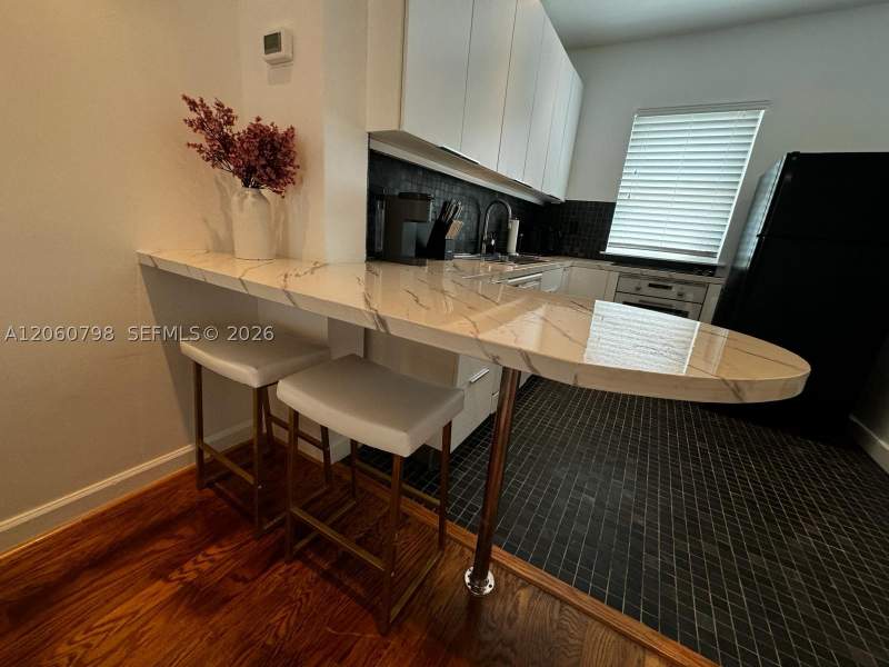 1 bedroom Condominium at 736 13th St 104, The Parc Vendome Condo, Miami Beach — photo 3