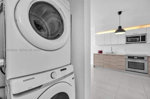 1300 Brickell Bay Dr 2005, Miami FL - photo 19 of 43