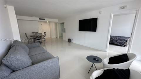 250 174th St 1808, Sunny Isles Beach FL - photo 8 of 50