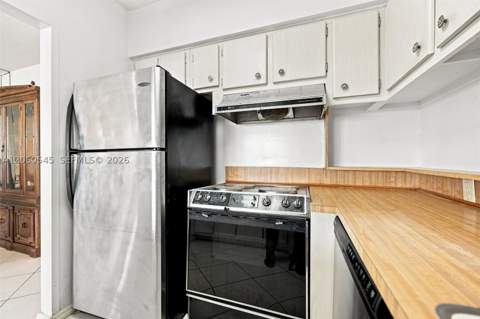 7441 Wayne Ave 10C, Miami Beach FL - photo 13 of 26