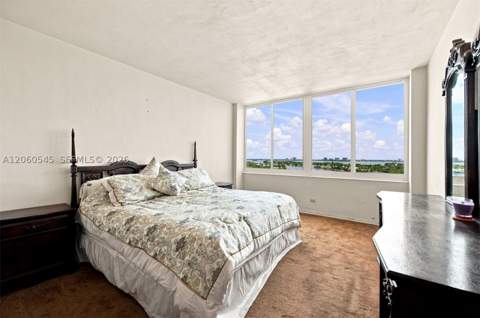 7441 Wayne Ave 10C, Miami Beach FL - photo 15 of 26