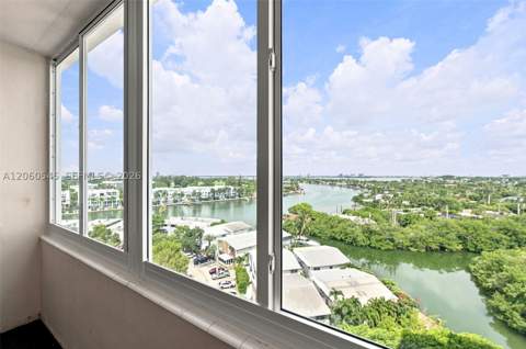 7441 Wayne Ave 10C, Miami Beach FL - photo 16 of 26