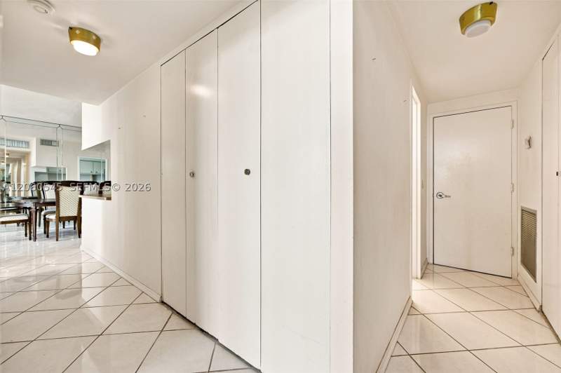 3 bedroom Condominium at 7441 Wayne Ave 10C, Parkview Point Condo, Miami Beach — photo 4