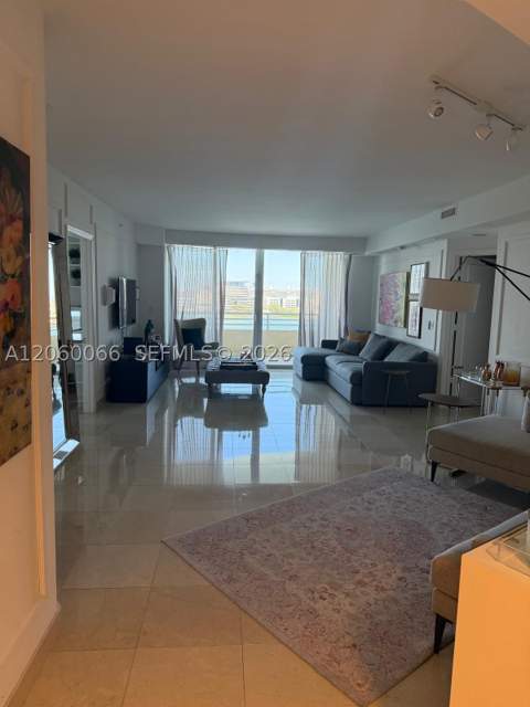 848 Brickell Key Dr 1102, Miami FL - photo 10 of 48