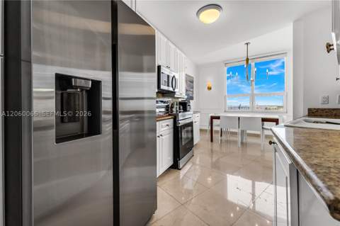 848 Brickell Key Dr 1102, Miami FL - photo 20 of 48