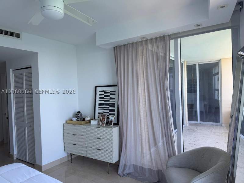 2 bedroom Condominium at 848 Brickell Key Dr 1102, Three Tequesta Point Cond, Miami — photo 4