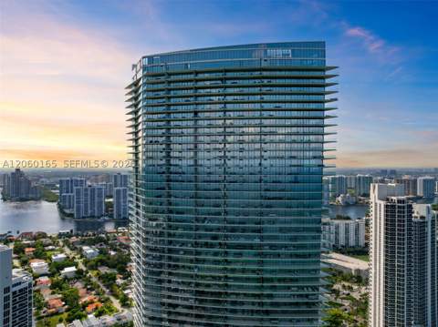18975 Collins Ave 3303, Sunny Isles Beach FL - photo 13 of 41
