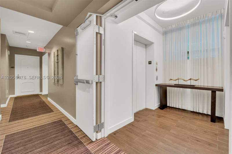 3 bedroom Condominium at 7930 East Dr 1408, Eloquence On The Bay Cond, North Bay Village — photo 3