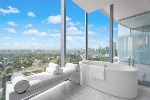 175 SE 25th St Ph4302, Miami FL - photo 21 of 45