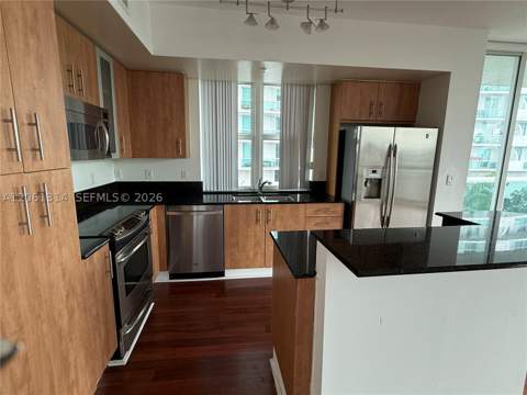 7910 Harbor Island 510, North Bay Village FL - photo 6 of 16