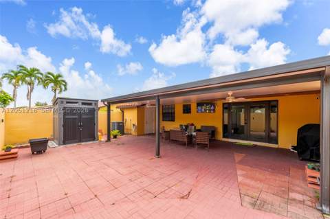8612 SW 148th Pl, Miami FL - photo 21 of 36