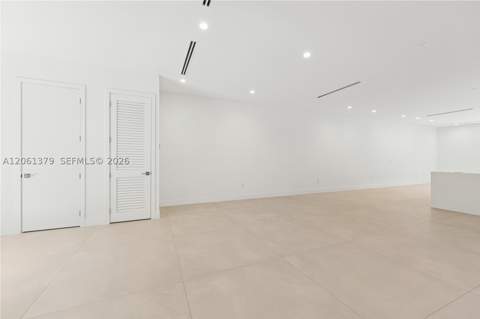3352 SW 28th Ter, Miami FL - photo 6 of 41