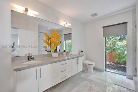 20475 NE 10th Place, Miami FL - photo 13 of 24