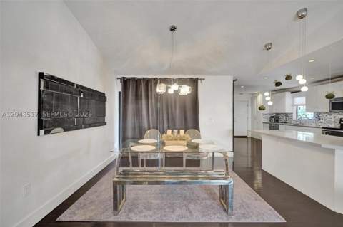 20475 NE 10th Place, Miami FL - photo 9 of 24