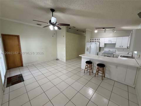 7510 W 4th Ave, Hialeah FL - photo 13 of 31