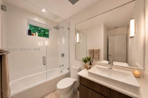 455 NE 39th St 111, Miami FL - photo 12 of 16