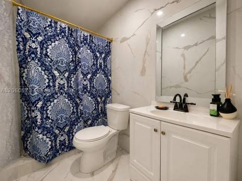 19727 SW 118th Pl, Miami FL - photo 17 of 18