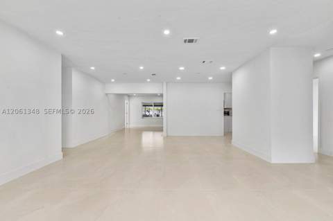 16100 NW 28th Ct, Miami Gardens FL - photo 8 of 47
