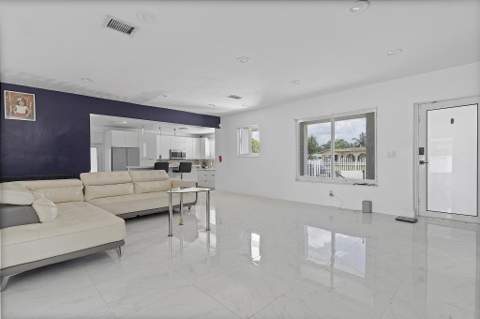 17840 NW 28th Court, Miami Gardens FL - photo 6 of 30