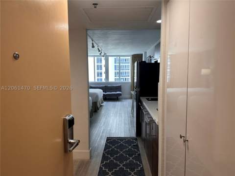 19201 Collins Ave 723, Sunny Isles Beach FL - photo 15 of 43