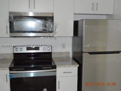1 bedroom Condominium at 5625 W 20th Ave 113, Westland Gardens Condo, Hialeah — photo 2