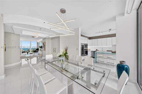 300 S Pointe Dr 2104, Miami Beach FL - photo 13 of 53