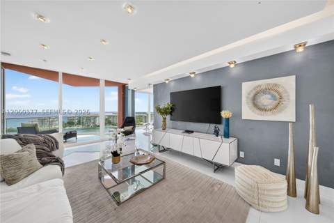 300 S Pointe Dr 2104, Miami Beach FL - photo 17 of 53