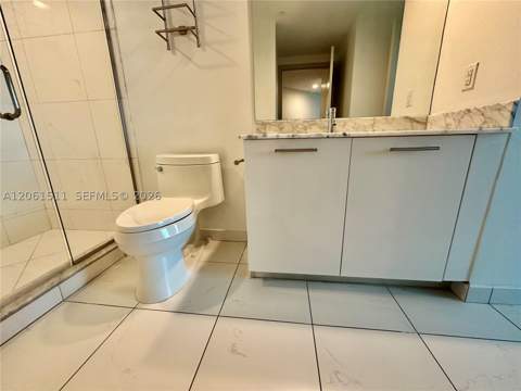 500 Brickell Ave 2407, Miami FL - photo 10 of 28