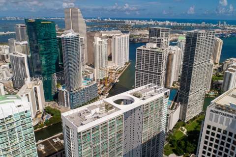 500 Brickell Ave 2407, Miami FL - photo 17 of 28