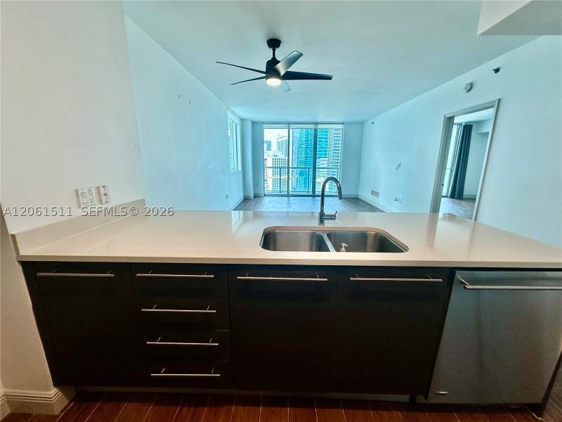 2 bedroom Condominium at 500 Brickell Ave 2407, 500 BRICKELL EAST CONDO, Miami — photo 5