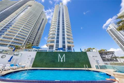 18683 Collins Ave 2006, Sunny Isles Beach FL - photo 19 of 27