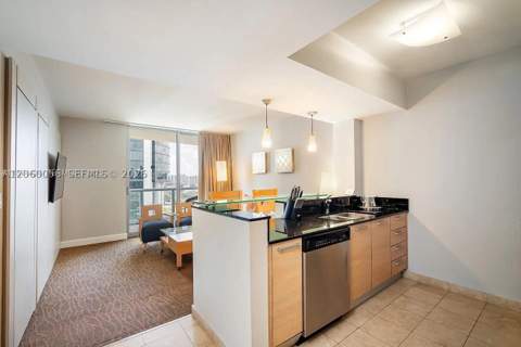 18683 Collins Ave 2006, Sunny Isles Beach FL - photo 7 of 27