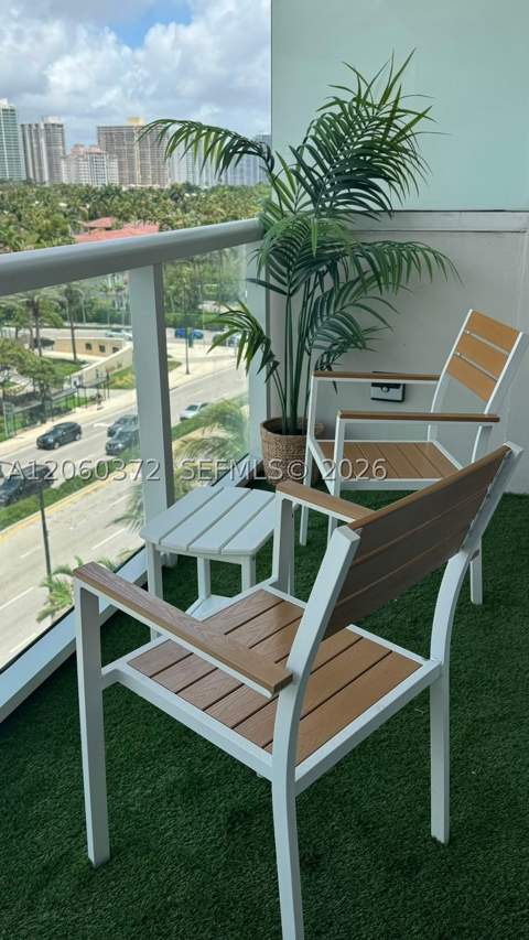 19201 Collins Ave 632, Sunny Isles Beach FL - photo 11 of 24