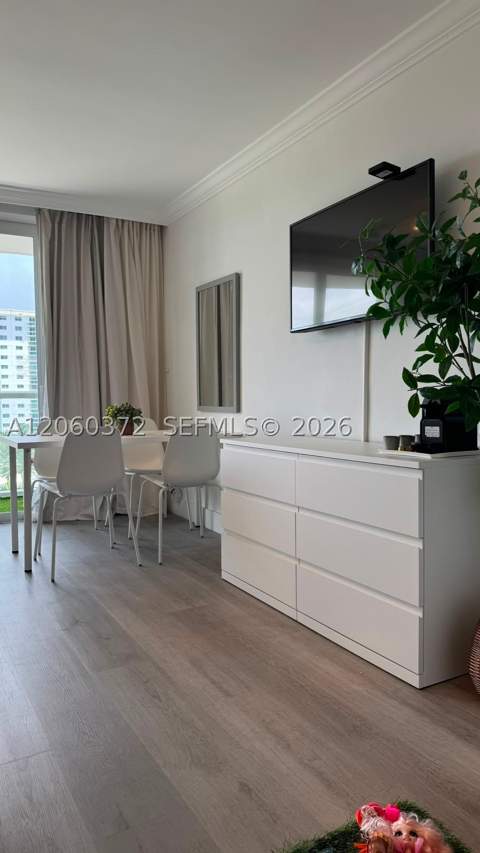 19201 Collins Ave 632, Sunny Isles Beach FL - photo 13 of 24