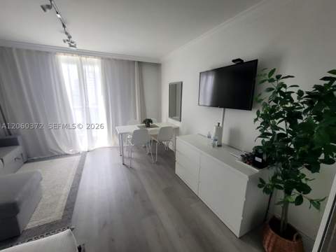 19201 Collins Ave 632, Sunny Isles Beach FL - photo 7 of 24