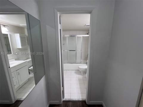 1665 Bay Rd 416, Miami Beach FL - photo 12 of 37