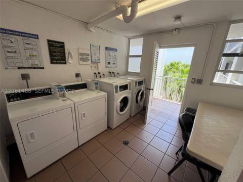 1665 Bay Rd 416, Miami Beach FL - photo 22 of 37