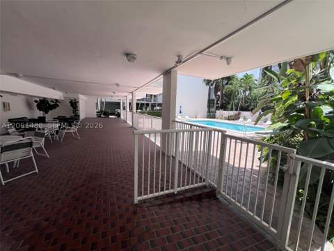 1665 Bay Rd 416, Miami Beach FL - photo 24 of 37