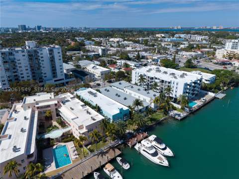 6905 Bay Dr 16, Miami Beach FL - photo 13 of 53