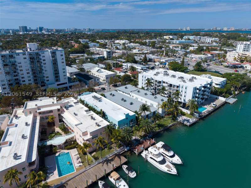 2 bedroom Condominium at 6905 Bay Dr 16, Bay Court Condo, Miami Beach — photo 3