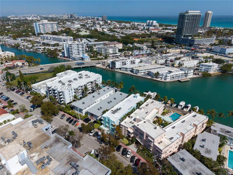 2 bedroom Condominium at 6905 Bay Dr 16, Bay Court Condo, Miami Beach — photo 4