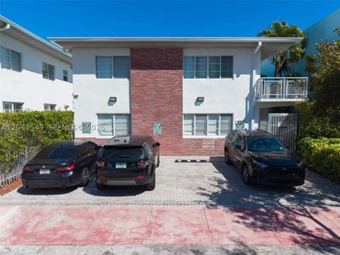 6905 Bay Dr 16, Miami Beach FL - photo 7 of 53