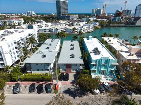 6905 Bay Dr 16, Miami Beach FL - photo 8 of 53